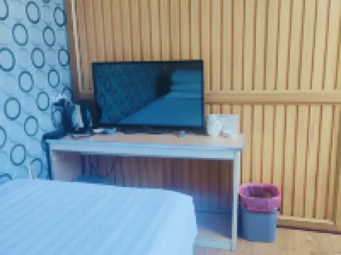 Jinsheng Hotel Hotels in Tahe