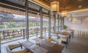 Taihu Longemont Yanhua Hotel