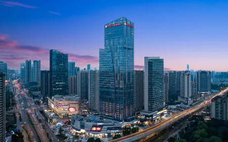 Hilton Garden Inn Chengdu Eastern Suburb Memory Отели рядом с достопримечательностью «Chengdu University of Technology (South Campus)»