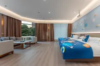 Yichang Xiazhou Yiling Hotel (Jiefang Road Pedestrian Street, Yanjiang Avenue) Hotels in Yichang