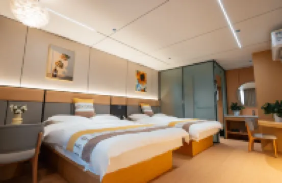 Shazhichuan Camp Hotel