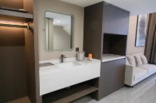 Zhangjiakou International Hotel (Building B )