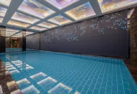 Fangzhou International Hotel - Pools