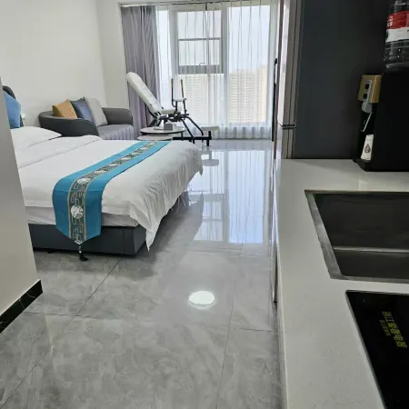 Linyi Qingya Apartment Отели рядом с достопримечательностью «Linyi University Foreign Language School»