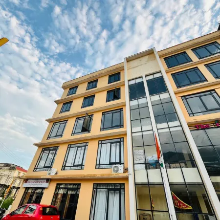 The Fragrance Hotel By The Kuhu Resort