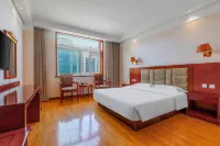โรงแรมอี้จู้ โรงแรมใน