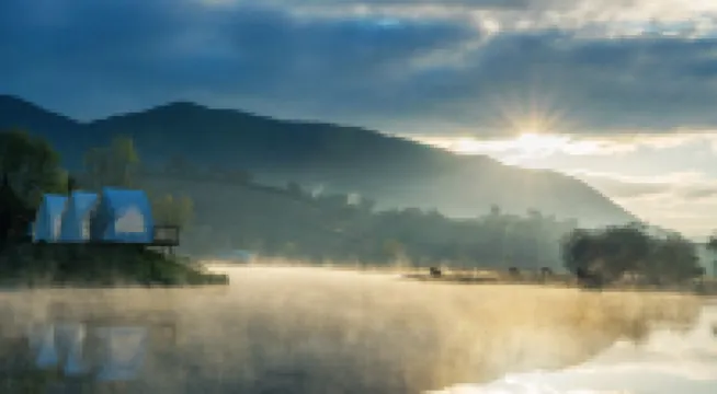 Shangri-la Rongqia·Glamping Namcuo Hot Spring Tent Camp