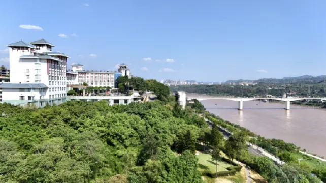 Luzhou Nanyuan Hotel