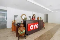 RedDoorz at Hotel Istana Permata Ngagel Surabaya