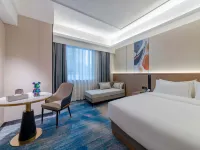 Gluck Hotel (ShenZhen train station Xiangxicun Metro Station Branch) Hotels near Jianingna Youyi Square