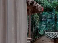 Staying in the Wilderness | Quietly Amidst the Trees and Trees | A Tea in Idle Time at Staycation Các khách sạn gần Huoshan Yunshi Scenic Area