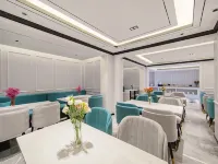 Xana Hotelle Hotel (Yongcheng Jinboda Shopping Plaza)
