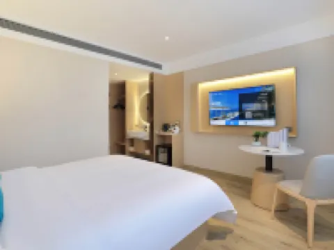 Yuecheng Four Seasons Hotel (Dejiang People's Park) Hotels in Dejiang