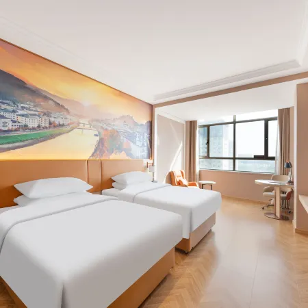 Vienna Hotel (Bachu Century Avenue Store)