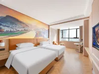 Vienna Hotel (Bachu Century Avenue Store)