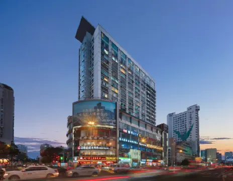โรงแรมฟลาวเวอร์ส พลีสซิง ชิงจู สาขา ถนนชุนซี ไท่กูลี่ เฉิงตู โรงแรมใกล้เทียนฟูสแควร์