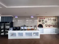 GELI HOTEL - breakfast