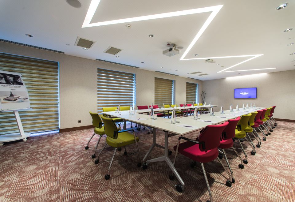 2. 머큐어 트빌리시..