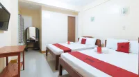 RedDoorz @ Golden Park Inn La Union Hotels in Bauang