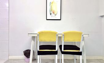 Zhai Xiaomian Apartment