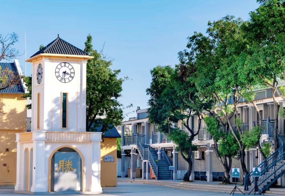 3. 저우징 아파트 ..