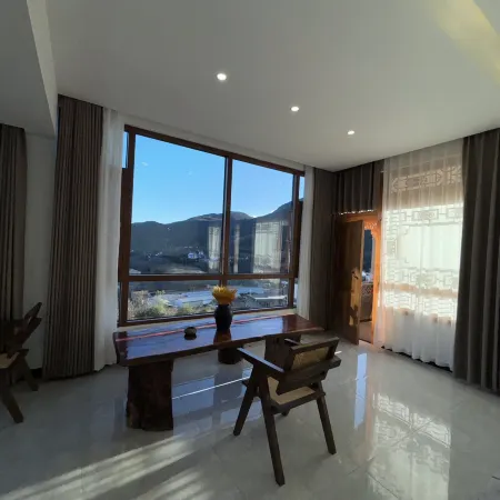 Jizu Mountain Lianmufu Residence
