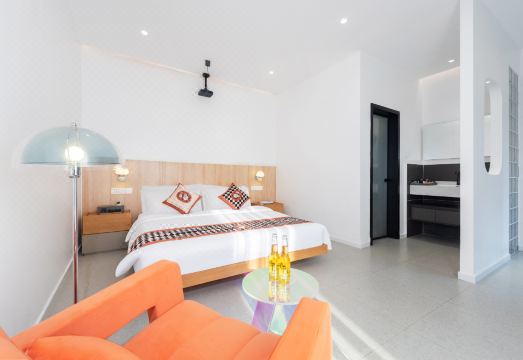 야란 민숙 객실