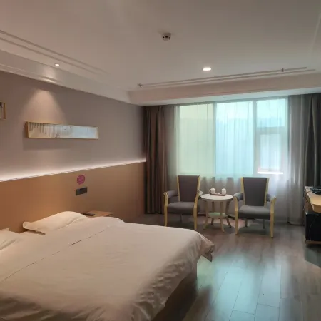 Li County Haotian Grand Hotel Hotéis em Condado de Li