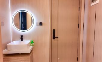 Linyi Jiangnan Fashion Hotel