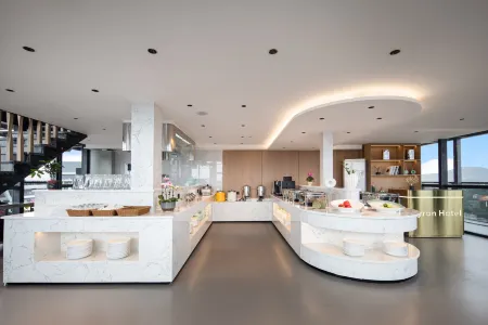 Ryron Hotel Отели рядом с достопримечательностью «Yetian Ancient Village»