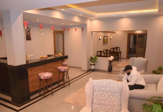 몬타나 호텔 로비