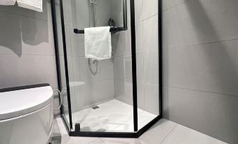 Rujia Ruibai Cloud Hotel (Lu'an Jin'an District Government Center Branch)