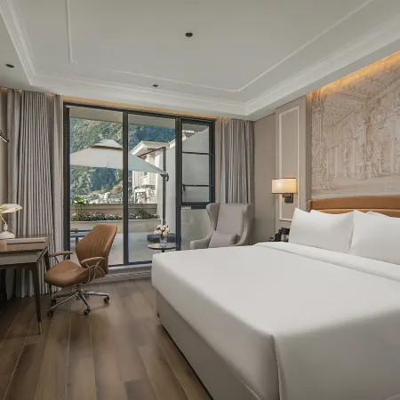 Vienna International Hotel (Hengdian World Studios Branch)