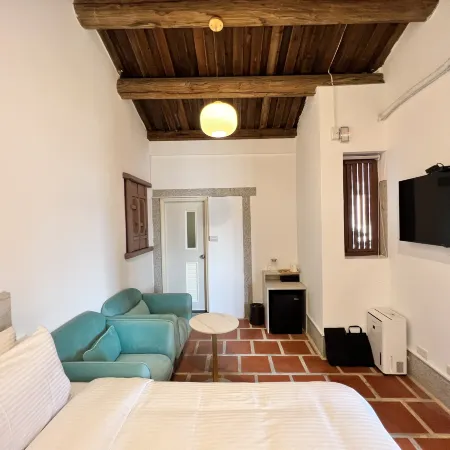 Kinmen Relax Lake Historical B&B