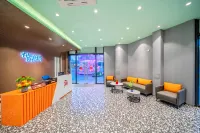 Huajian Xiaozhu Hotel (Xingtan Honghui City Branch