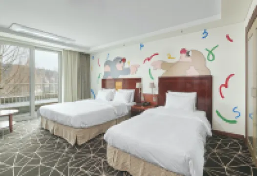 アドニスホテル