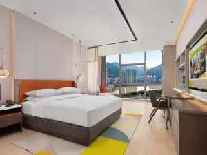 홈2 스위트 바이 힐튼 룽난 기차역