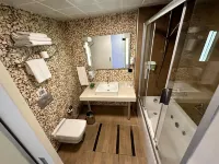 Tempo Suites Airport Hotels near Bahcelievler