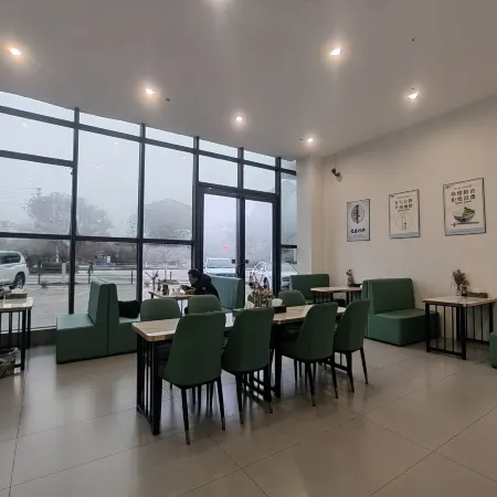 Runlan Hotel