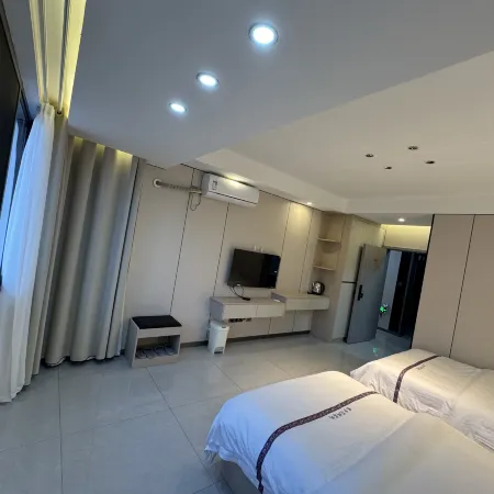 Fanhuaju Homestay