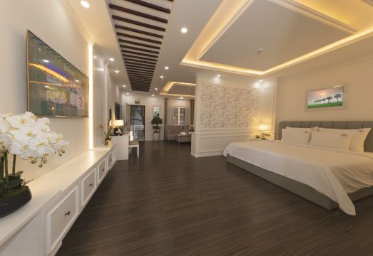 멀펄레 누이 삼 리조트 풀