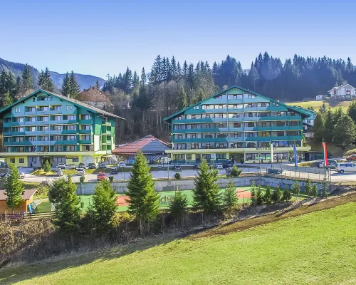 Alpine Club Resort Hotels in Liezen District