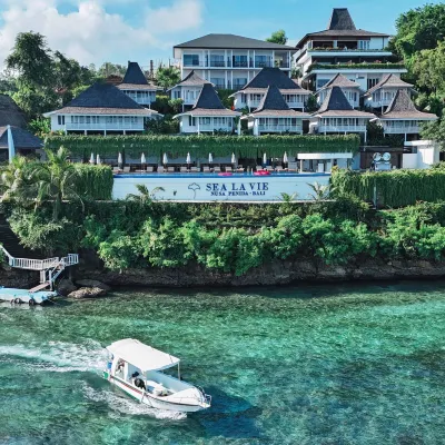 Sea La Vie Resort Nusa Penida Hotels in der Nähe von Blaue Lagune