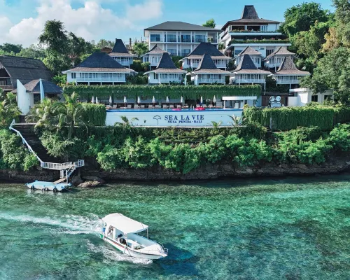 Sea La Vie Resort Nusa Penida Hotels near Turtle Beach