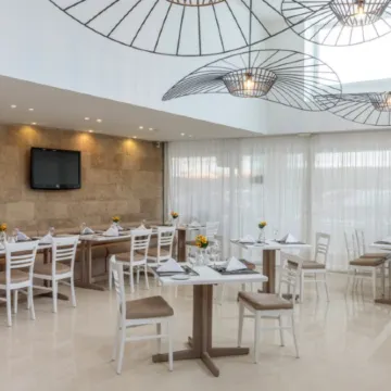 Best Western Plus Hotel Plaza