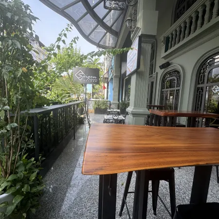 Saigon Garden Hotel (SECC Phu My Hung) Отели рядом с достопримечательностью «Район 7»