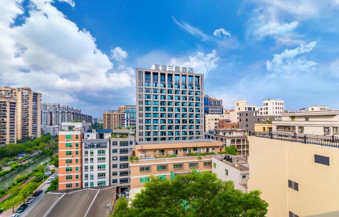 Star Lake Orchid Court Hotel (Mengshi International Plaza, Chenghai, Shantou)