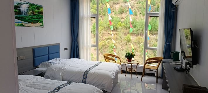 Eman Star River Homestay (Guan'e Grand Scenic Area Branch) Hotels in Tanchang