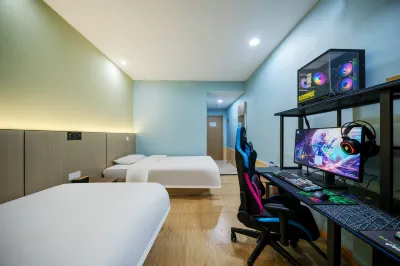 Jingzu E-sports Hotel (Anqing Wuyue Plaza Branch)