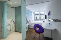 Tru by Hilton Nam Dinh City Centre Hotels near Pho Minh Pagoda Tower